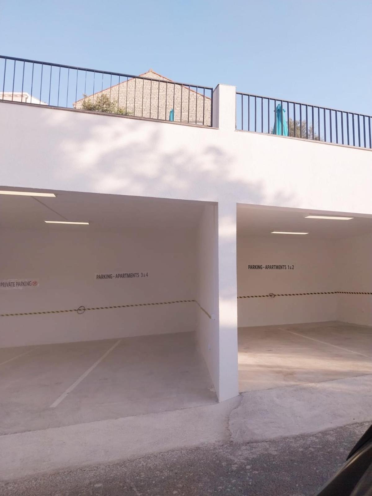 Apartments Villa Marijeta With Free Parking ดูบรอฟนิก ภายนอก รูปภาพ